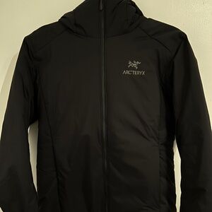 Arc’teryx Atom Hoody Woman’s size small